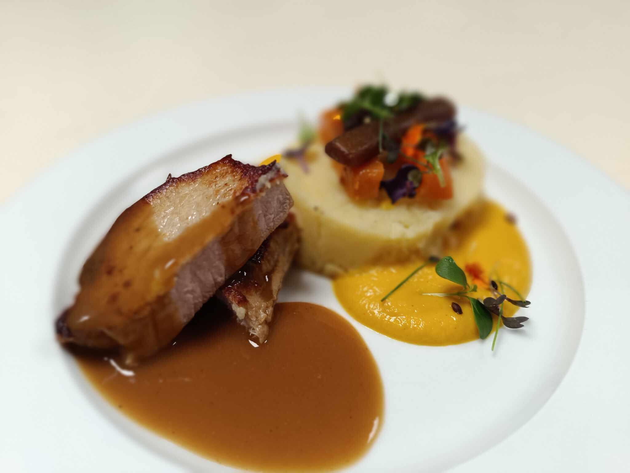 Assiette gastronomique signature — chef à domicile